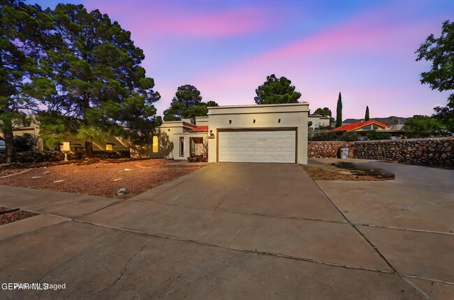 604 La Chapa Ave in El Paso, TX - Building Photo - Building Photo