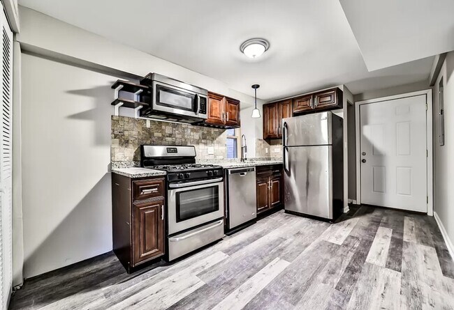 3516 W Belden Ave in Chicago, IL - Building Photo - Building Photo
