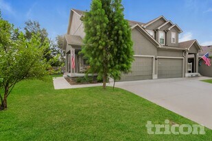 16413 Blair St in Gardner, KS - Building Photo