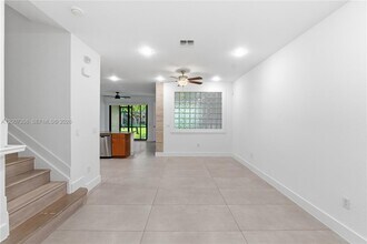 13012 Riverwalk Cir N in Plantation, FL - Building Photo - Building Photo