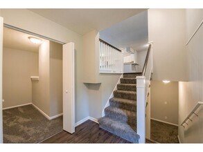 5590 Timber Ln in Shorewood, MN - Foto de edificio - Building Photo