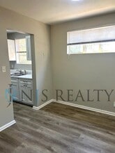 7118 Railey Cir in Jacksonville, FL - Building Photo - Building Photo