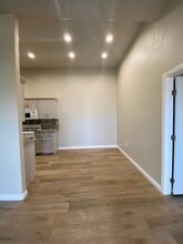 3504 Desert Cliff St in Las Vegas, NV - Building Photo - Building Photo