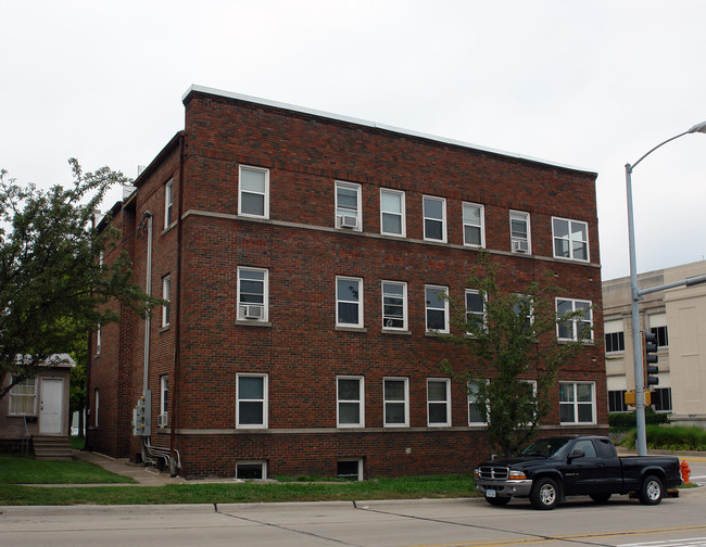 Forrest in Moline, IL - Building Photo - Building Photo