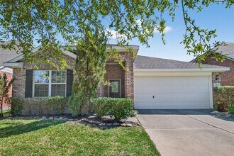 66 W Lasting Spring Cir in Spring, TX - Building Photo - Building Photo