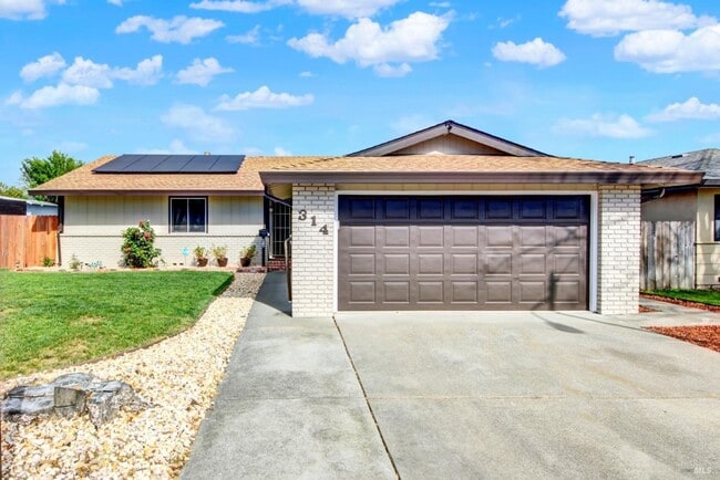 314 Tulip St