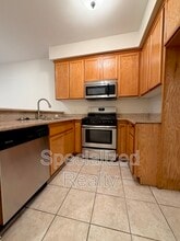 5716 Whitsett Ave in Los Angeles, CA - Building Photo - Building Photo