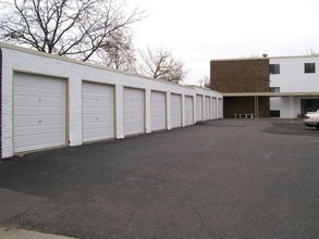 Engels Apartments in Anoka, MN - Building Photo - Building Photo