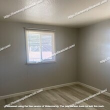19260 Danbury Ave in Hesperia, CA - Building Photo - Building Photo