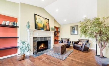 15291 NE 82nd St in Redmond, WA - Building Photo - Building Photo