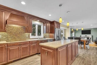 283 N New Prospect Rd in Jackson Township, NJ - Building Photo - Building Photo