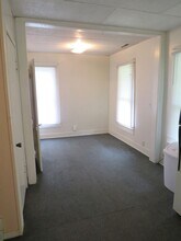 2123 4th St in Eau Claire, WI - Foto de edificio - Building Photo