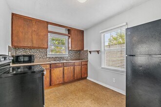 319 Moody St in Houston, TX - Building Photo - Building Photo