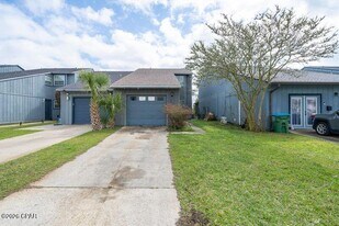 306 Sukoshi Dr in Panama City, FL - Building Photo