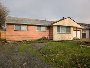 1370 I St in Springfield, OR - Building Photo - Building Photo