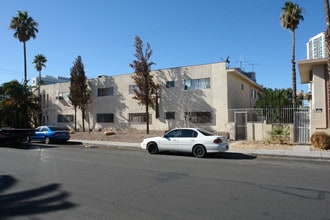 Sherwood place in Las Vegas, NV - Building Photo - Building Photo