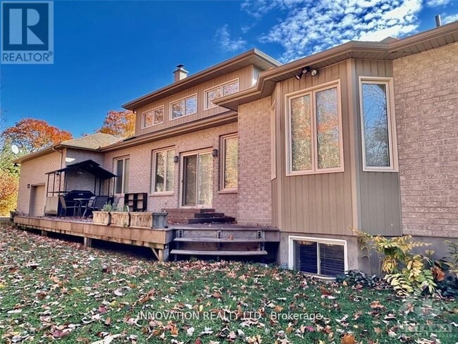 106 Shanmarie Ln in Ottawa, ON - Building Photo - Building Photo