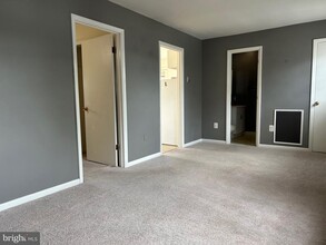 102 Royal St SW in Leesburg, VA - Building Photo - Building Photo