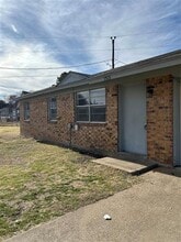 1513 Coral Cut Off in Azle, TX - Building Photo - Building Photo