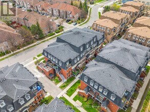 66-266 Sidney Belsey Crescent in Toronto, ON - Building Photo - Building Photo