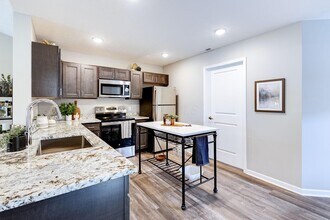 25 Glade Lp in Delaware, OH - Building Photo - Building Photo