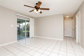 205 Lochmond Dr in Fern Park, FL - Building Photo - Building Photo