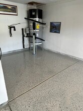 12701 192nd Pl E in Bonney Lake, WA - Foto de edificio - Building Photo