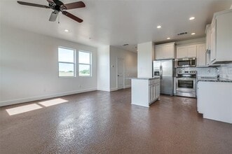 123 Dealva Ct in Weatherford, TX - Building Photo - Building Photo