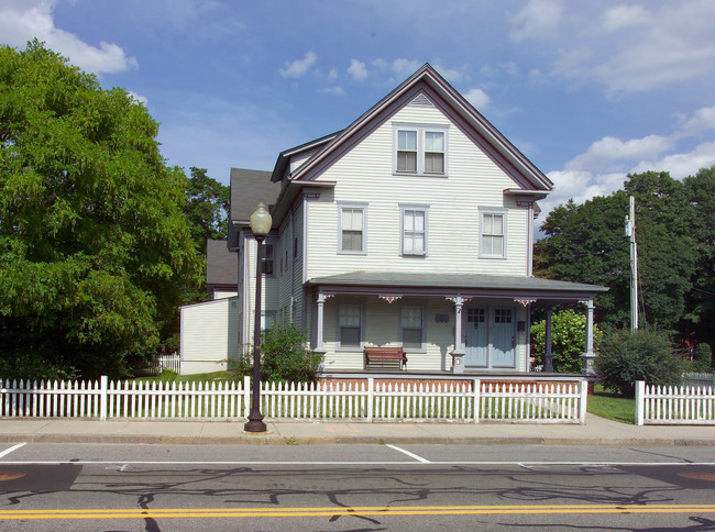 89 N Main St in Mansfield, MA - Building Photo - Building Photo