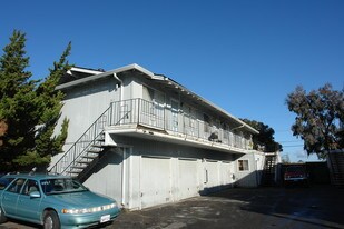 3811 Underwood Drive Apartments