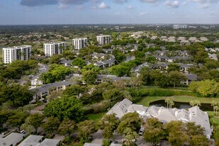 Willowwood Gardens Condos in Boca Raton, FL - Building Photo