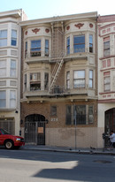 328 Hyde St Apartments