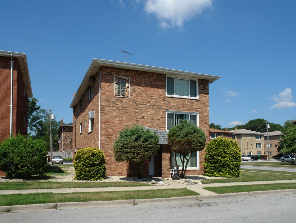 7100 Idaho Ave in Hammond, IN - Foto de edificio