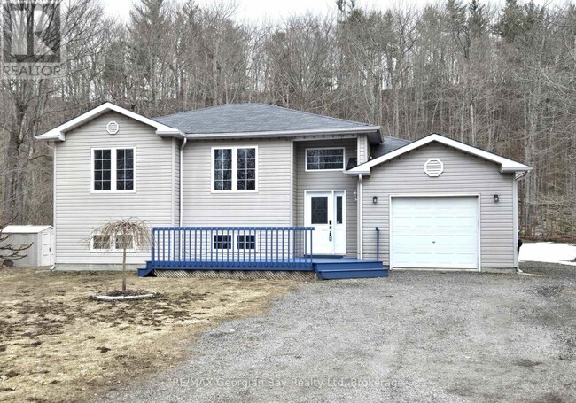 109 Desroches Trail