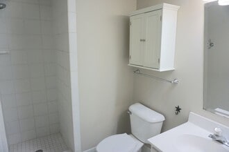 104 Montgomery St in Savannah, GA - Building Photo - Building Photo