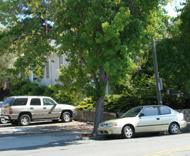 618 Florida St in Vallejo, CA - Foto de edificio - Building Photo