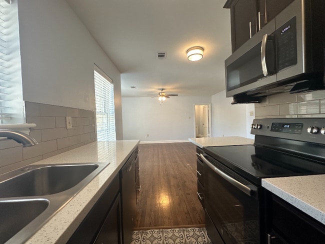 1717 S Louisiana St in Little Rock, AR - Foto de edificio - Building Photo