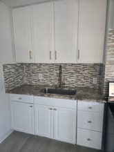 304.5 S Holloway St in Cleburne, TX - Building Photo - Building Photo