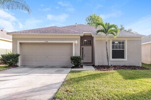 19268 Wood Sage Dr, Unit 1207 in Tampa, FL - Building Photo