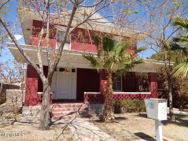 property at 1309 E Rio Grande Ave