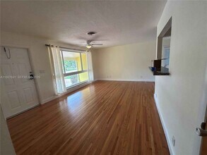 3219 Wilson St in Hollywood, FL - Building Photo - Building Photo