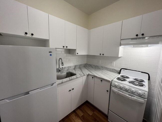 property at 62 S Huntington Ave