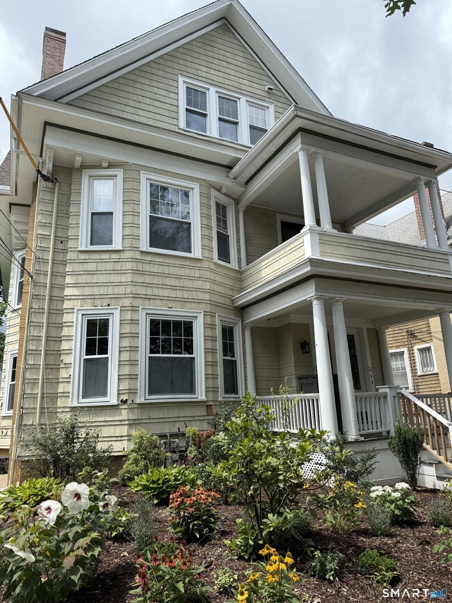 22 Pendleton St