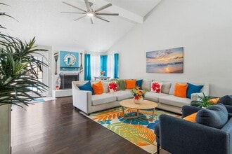 16411 N Bend Dr in Houston, TX - Building Photo - Building Photo