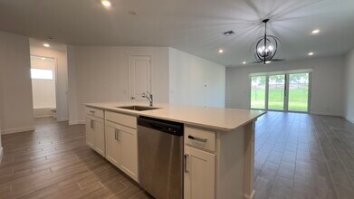 1473 Wandering Willow Wy in Loxahatchee, FL - Building Photo - Building Photo