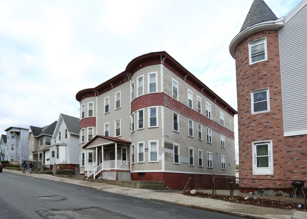 60 Providence St in Worcester, MA - Building Photo