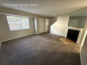 1730 Park Village Dr in Columbus, OH - Building Photo - Building Photo