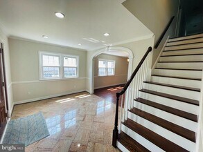 2412 N Ottawa St in Arlington, VA - Building Photo - Building Photo