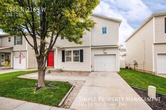 1988 N 2165 W in Clinton, UT - Building Photo - Building Photo