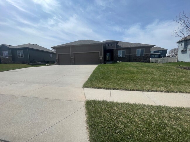 property at 12620 S 81St St